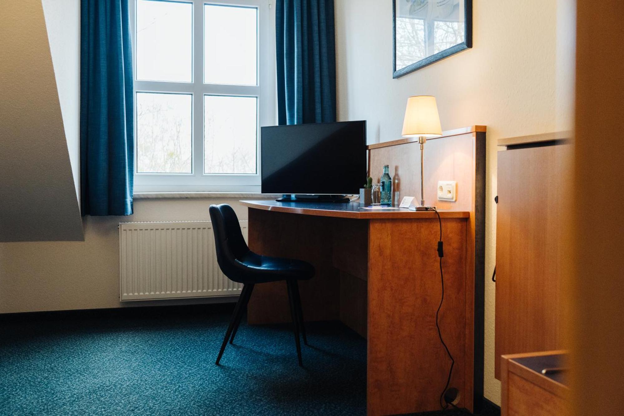 Hotel Stadt Gehrden Gehrden  Zewnętrze zdjęcie