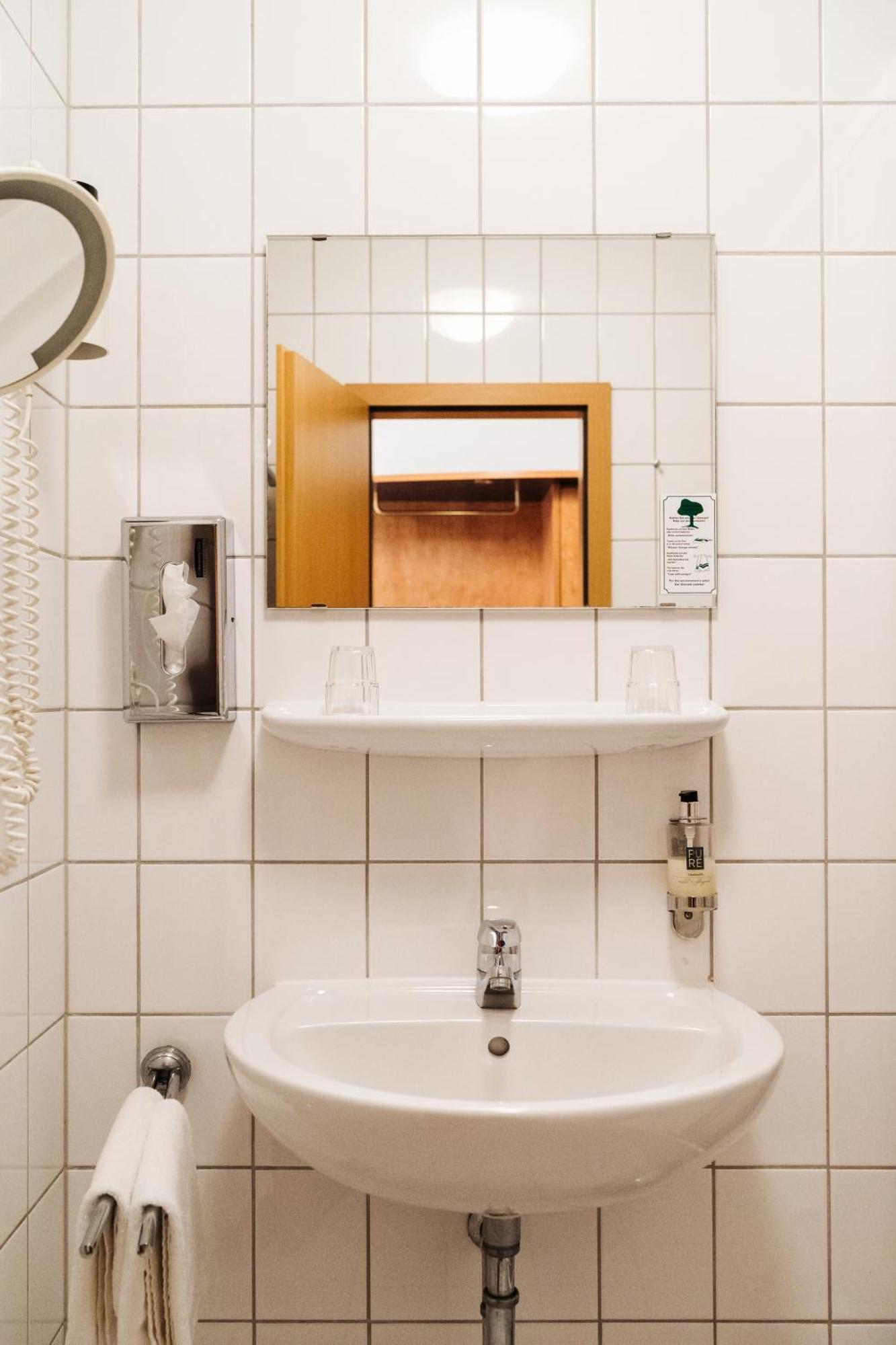 Hotel Stadt Gehrden Gehrden  Zewnętrze zdjęcie